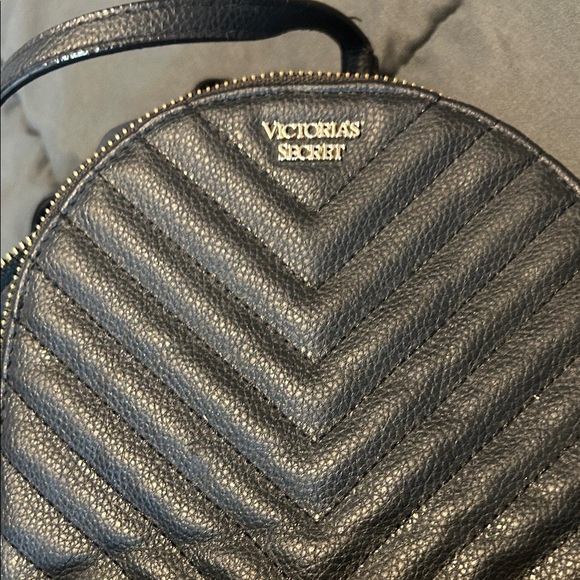 Victoria's Secret Black Chevron Backpack - Picture 14 of 14